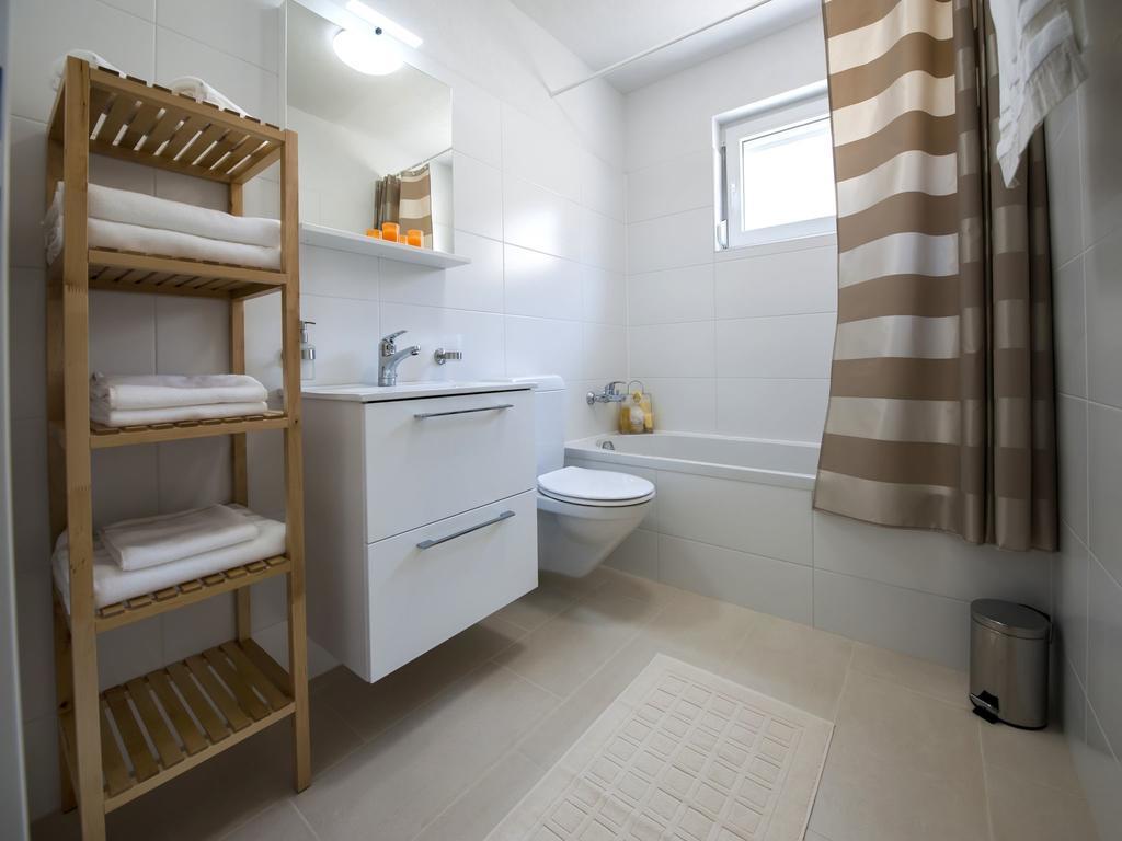 Apartments Anamar Rovinj Exterior photo