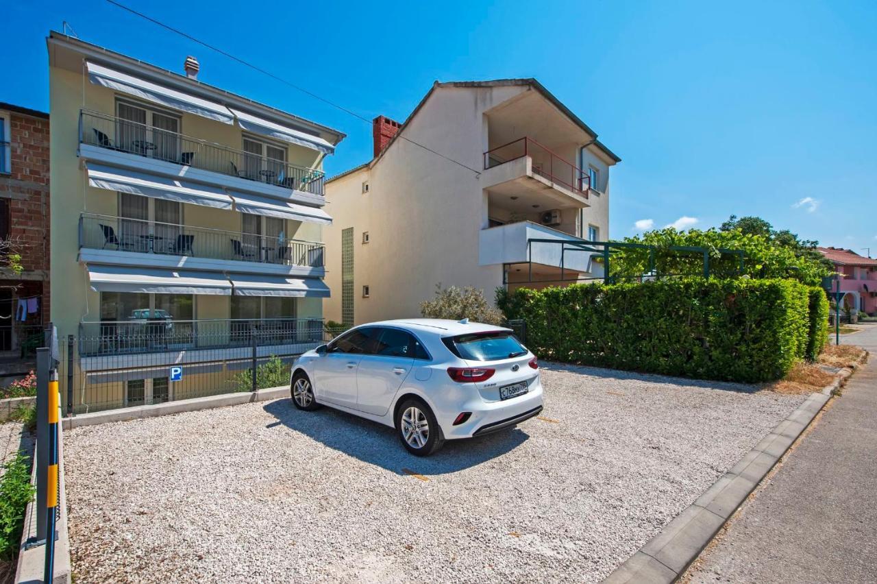 Apartments Anamar Rovinj Exterior photo